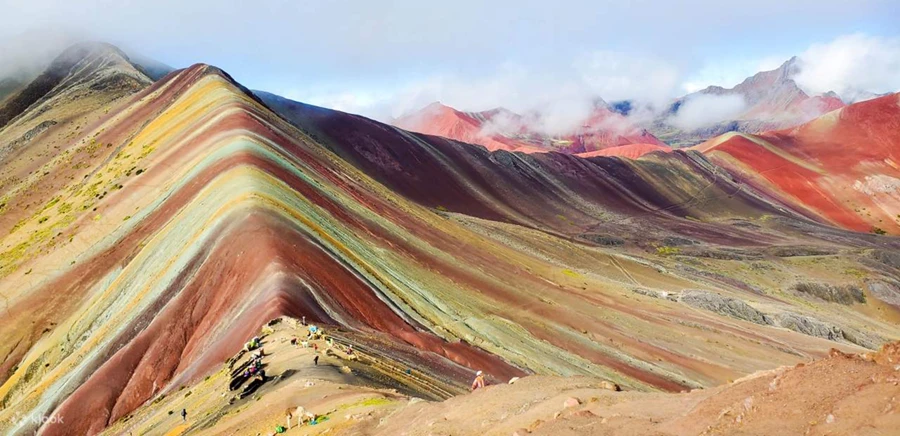 Trekking to Rainbow Mountain