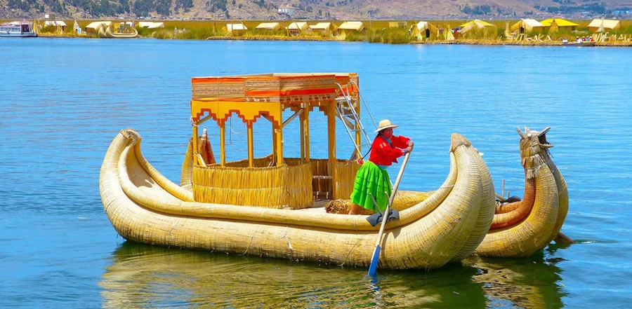Uros Reed Canoe Ride